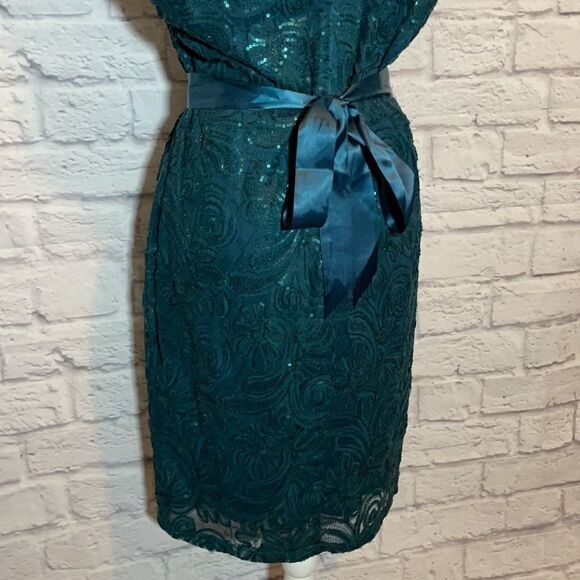 LE Chateau Sequin Soutache Shift Cocktail Dress Size XXS - Picture 7 of 15